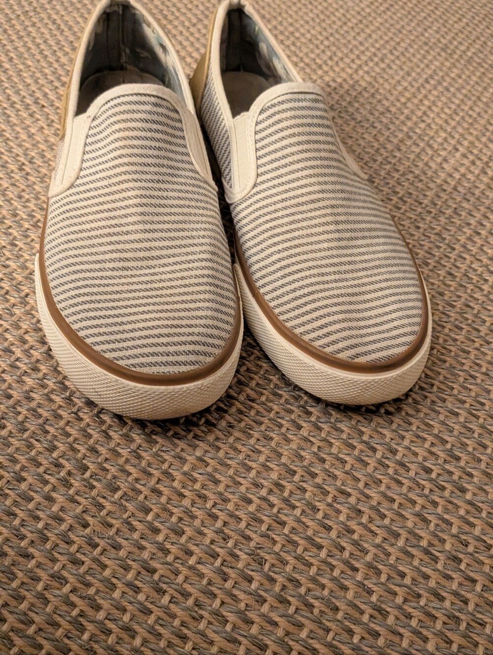 Tommy Bahama Slip-on Shoes